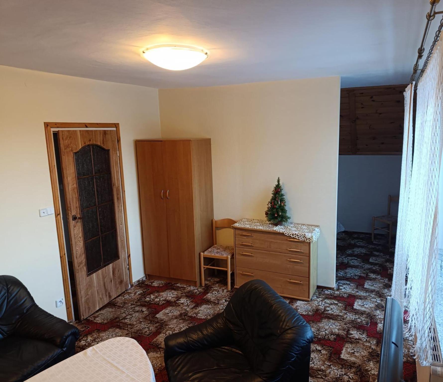 Karkoz Karpacz Bed & Breakfast Bagian luar foto