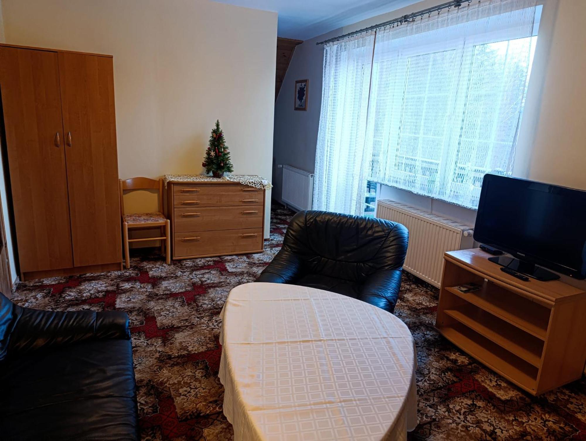 Karkoz Karpacz Bed & Breakfast Bagian luar foto
