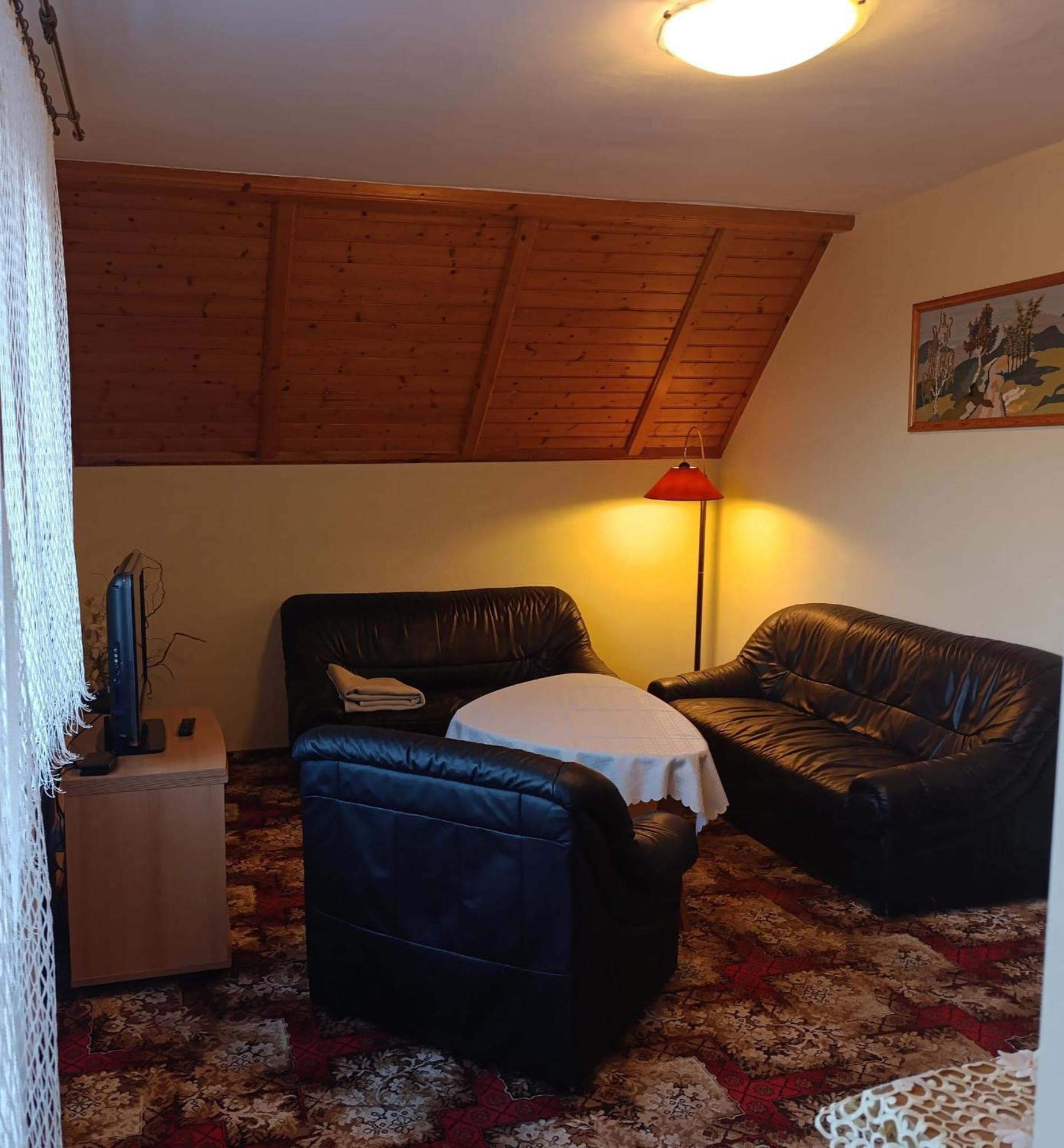 Karkoz Karpacz Bed & Breakfast Bagian luar foto