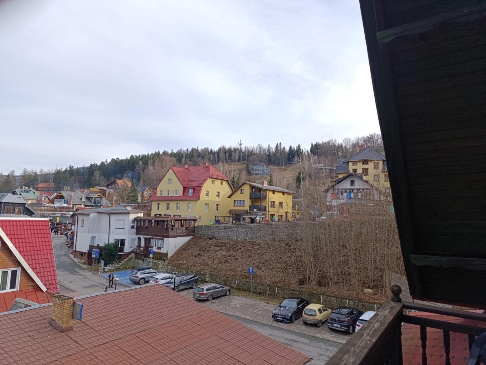 Karkoz Karpacz Bed & Breakfast Bagian luar foto